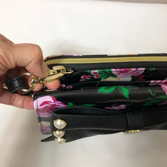 Betsey Johnson Faux Leather Romantic Floral Multi Pockets Crossbody Purse - Picture 11 of 16